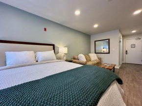 The Suites Next Door - Studio at Killington Resort on the Bus Route - Summer Pool - 531